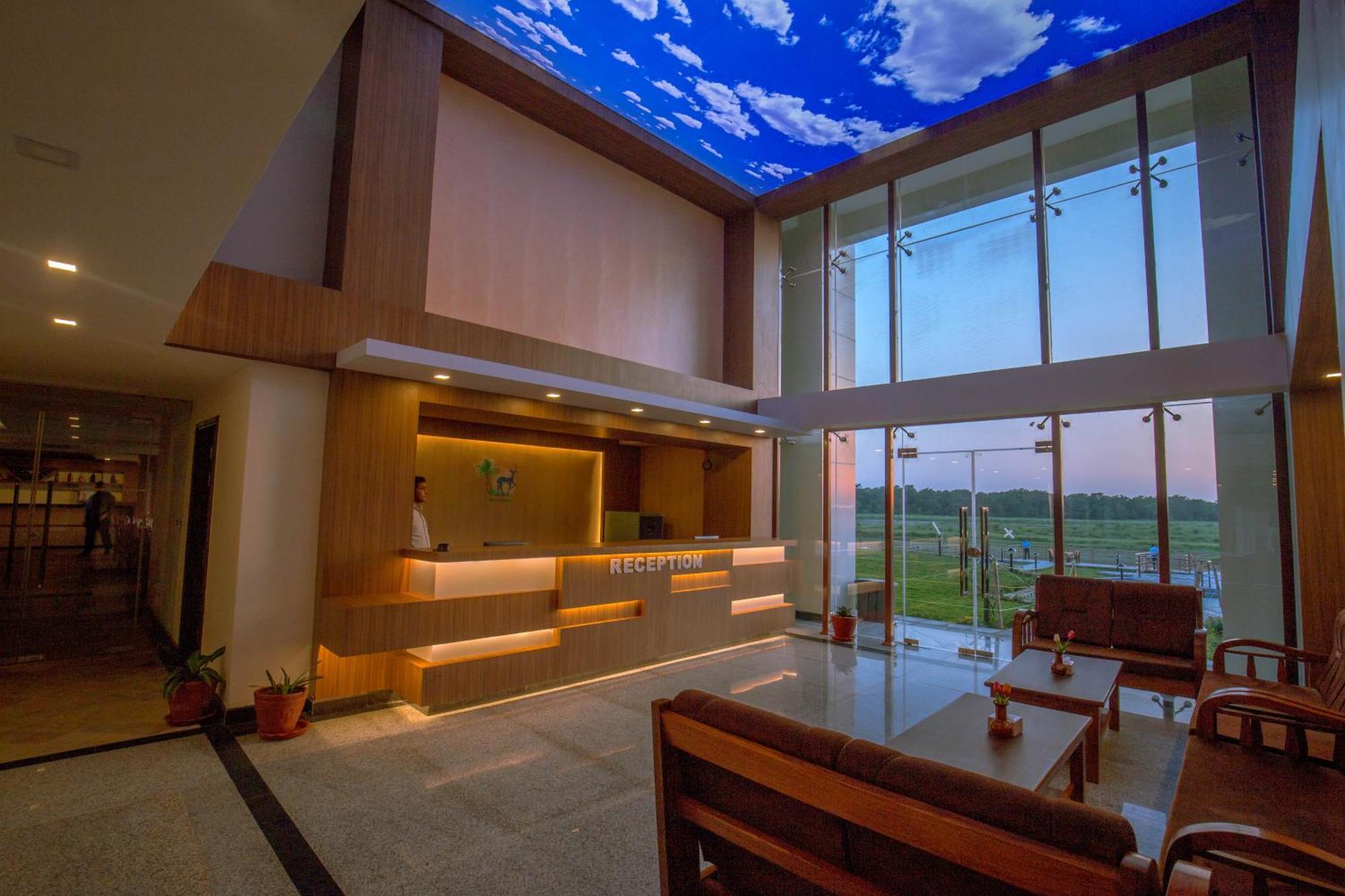 Park Safari Resort, Chitwan National Park Екстериор снимка